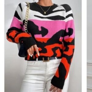 Super CUTE Fashionable Sweater